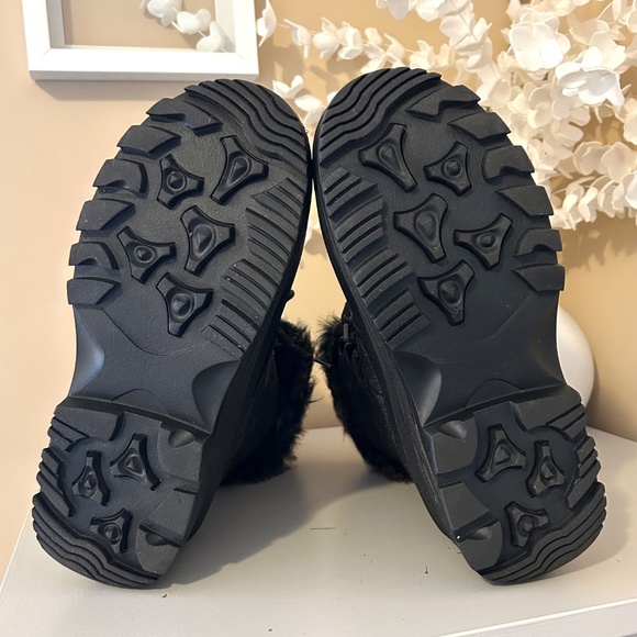 Ice Fields Women’s Puff Quilted Waterproof Boot Faux Fur Trim Size 8 - Picture 7 of 13